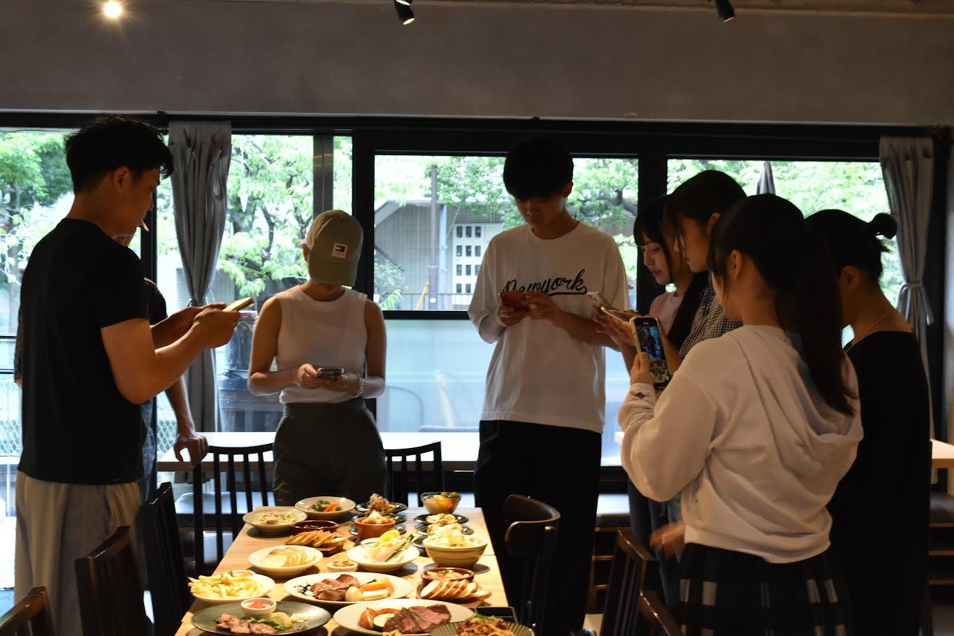 経験が活きる自由な現場。業態が未経験だとしても、挑戦大歓迎です!