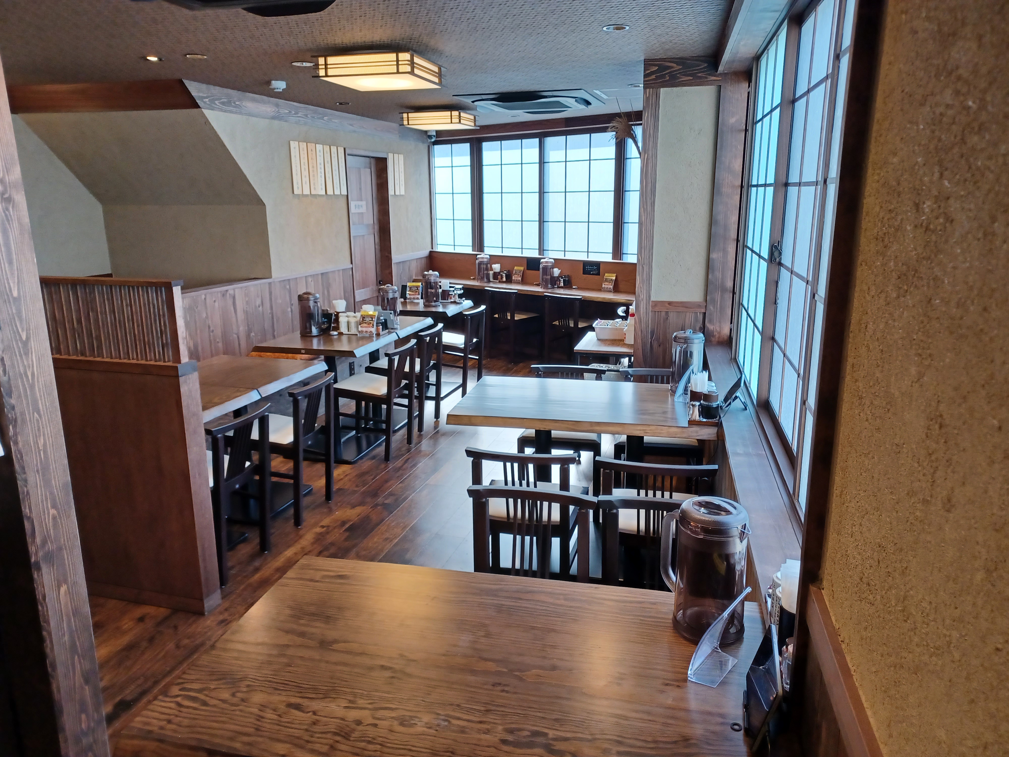 上場グループならではの制度と体制のもと、安心して長期キャリアを築きやすい環境です