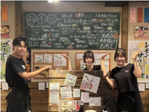 お客様との距離も近く、接客・調理の両方で力を発揮できる職場で店舗スタッフ募集！