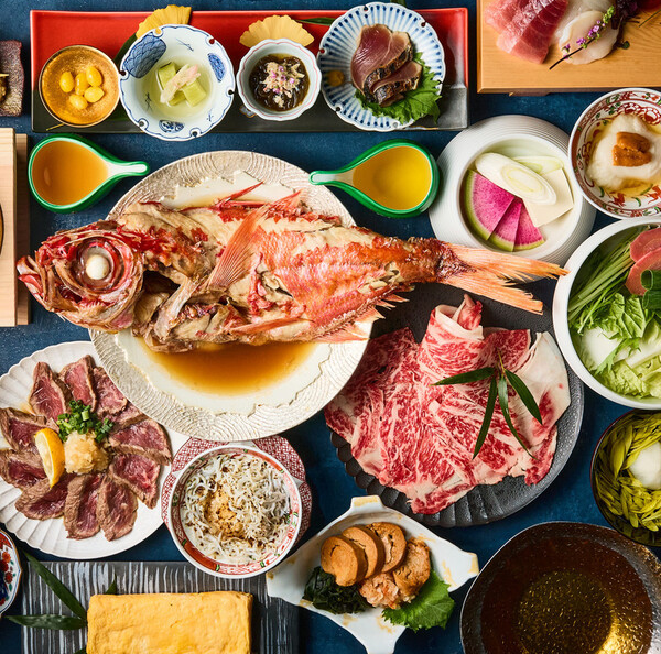 メニュー開発から現場の統括まで、裁量を持って「売れる料理」を追求できる料理長候補のポジションです。