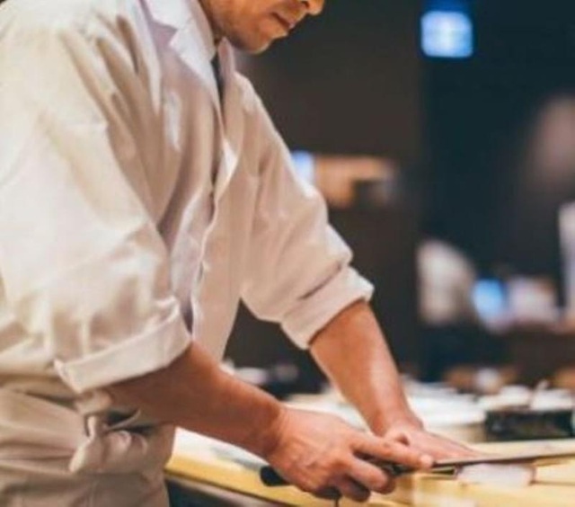 心を込めたおもてなしが魅力の本格和食ブランドで、和食店ならではの落ち着いた接客を学べます。