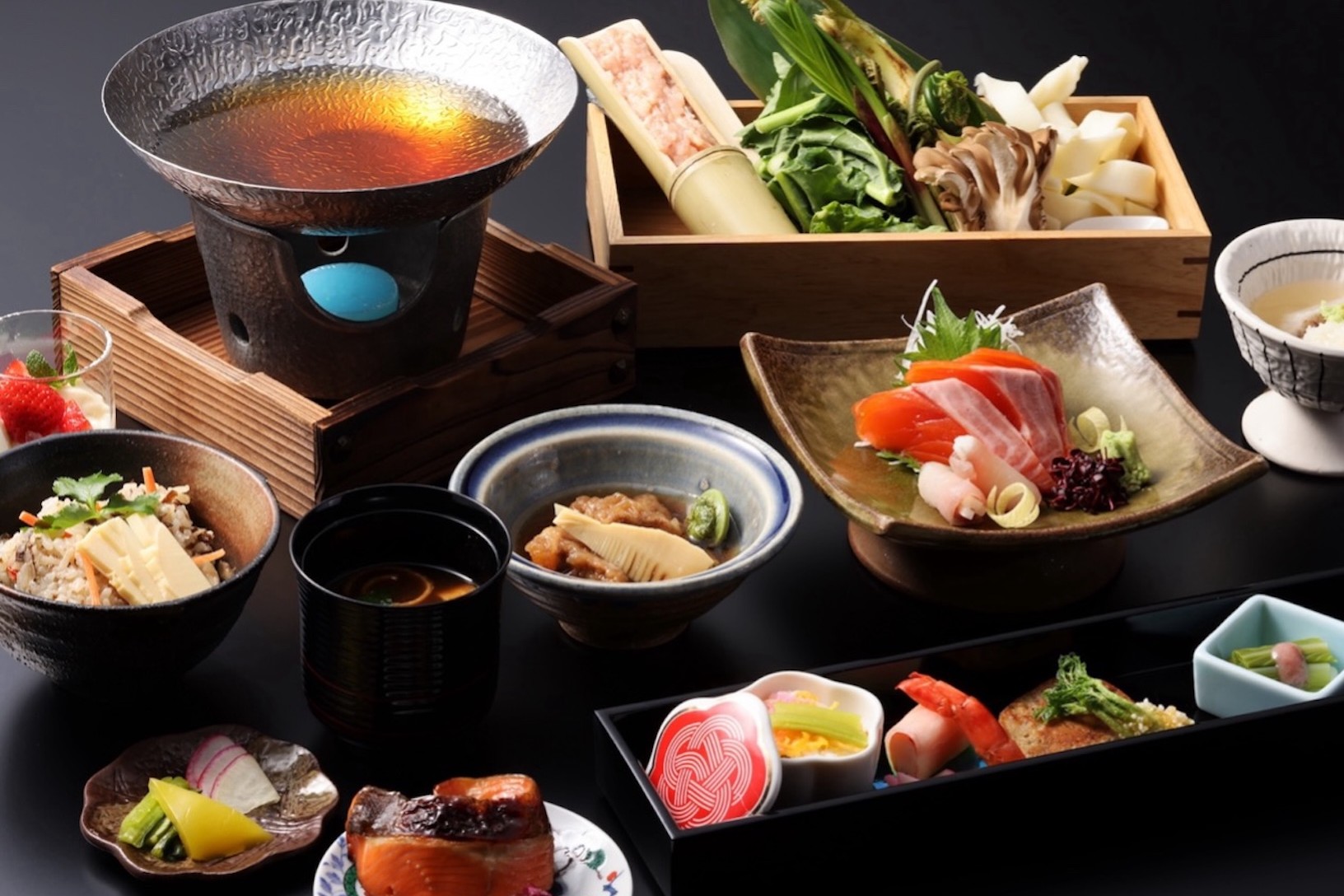 赤城・群馬の旬の食材を活かし、この土地ならではの料理を提供しています。